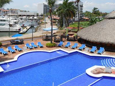 Flamingo Vallarta & Marina Puerto Vallarta